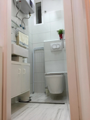 VERY CLOSE Studio Apartment
