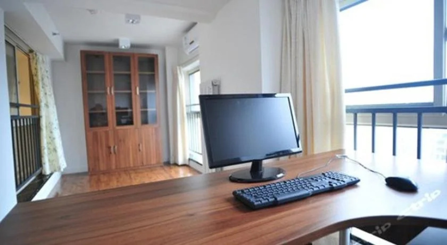 Guanggu Hotel