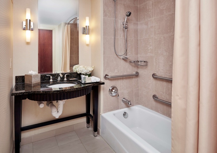 Hilton Baltimore Inner Harbor photo 10