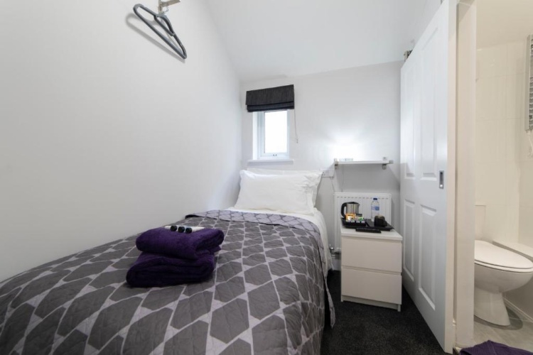Standard Single room