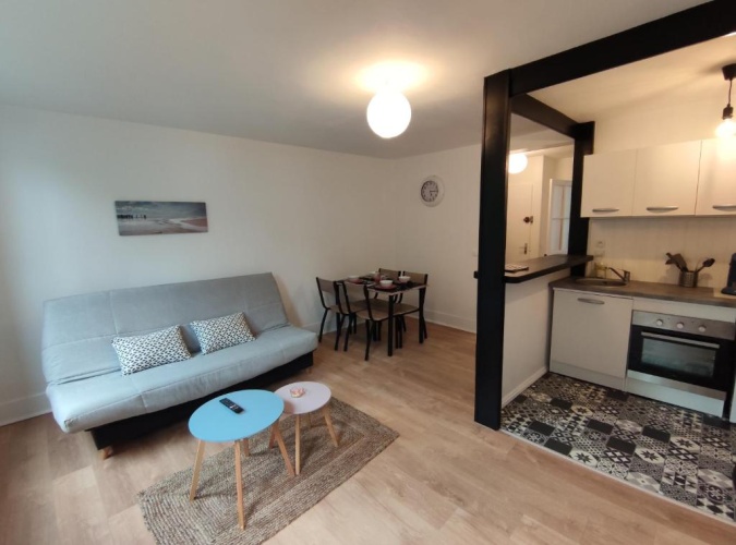 1 Bedroom Apartment