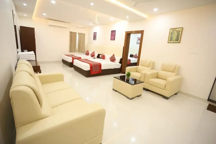 Luxury Suite
