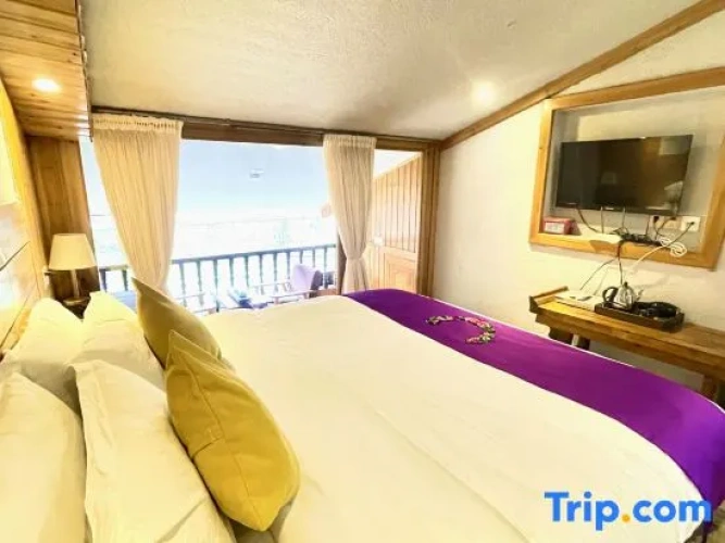 Double Attic Cottage with river view