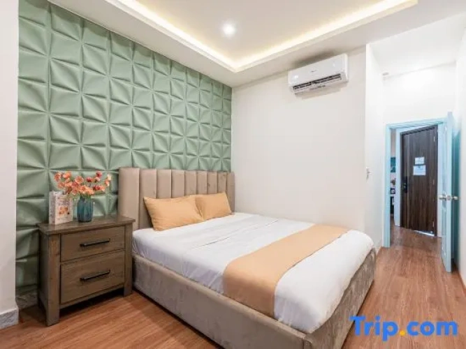 1 Bedroom Premier Double room with city view