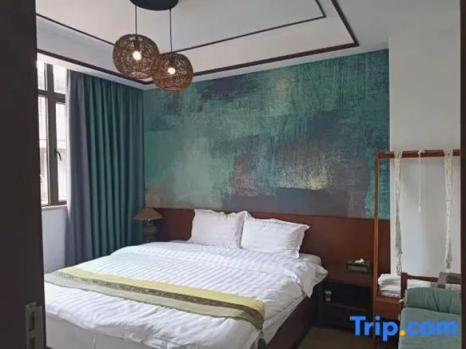 3 Bedrooms Family Villa
