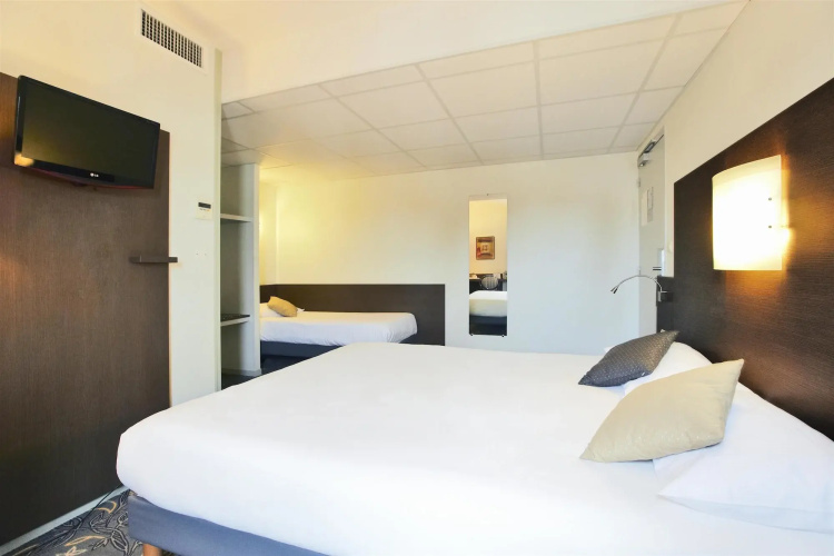 Hôtel Kyriad La Rochelle Centre Ville
