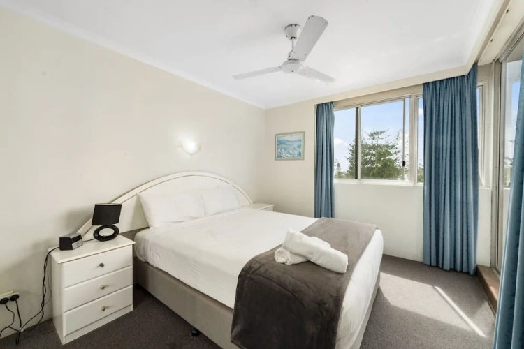 1 Bedroom Economy Apartment with balcony and with ocean view