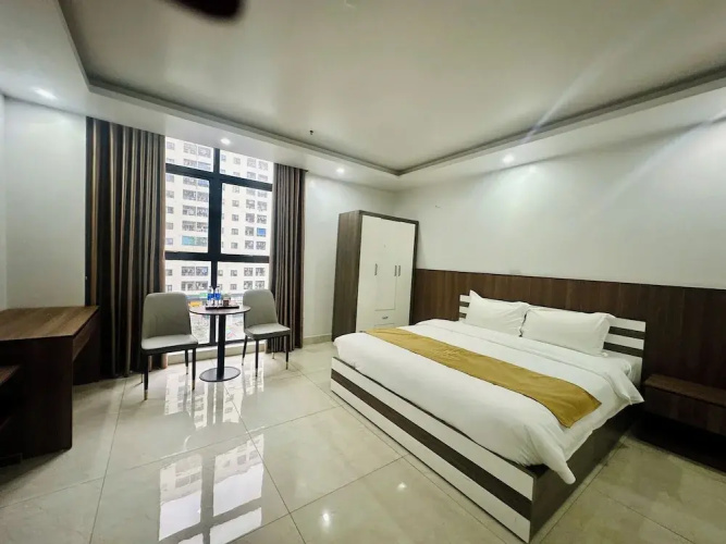 Crowne Plaza Hotel