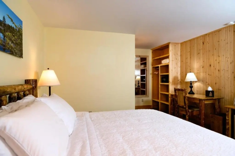 Standard Double room with view