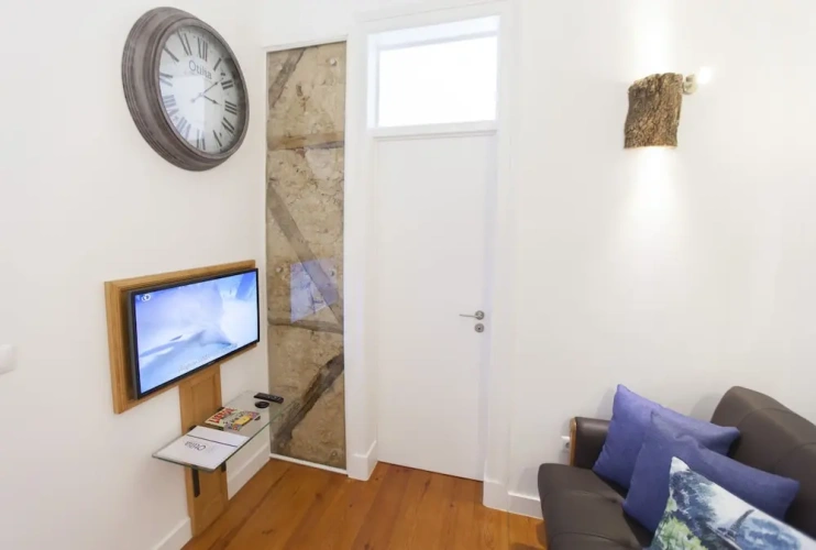 2 Bedrooms Apartment with balcony and with city view