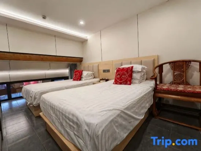 2 Bedrooms Family Suite