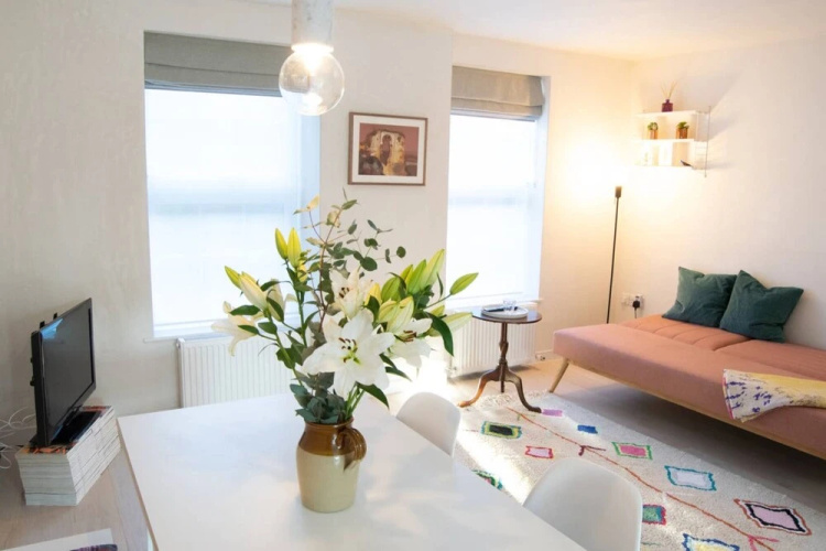 Spacious 1 Bed in Charming Islington