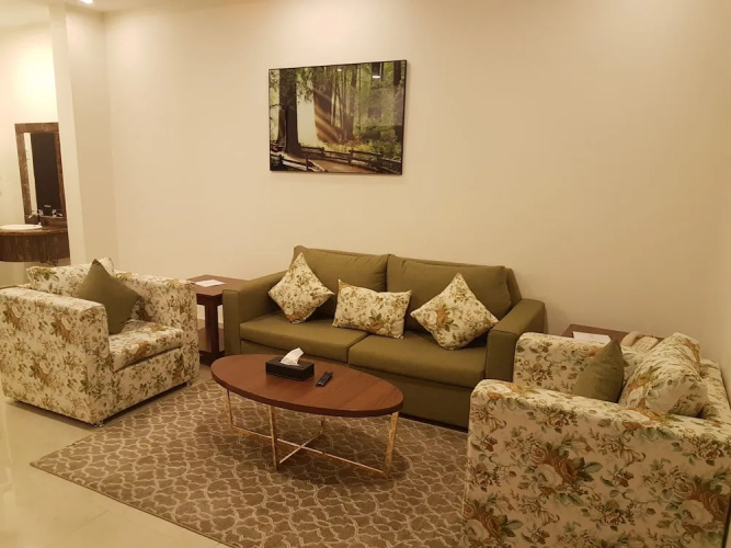 Laperla Hotel