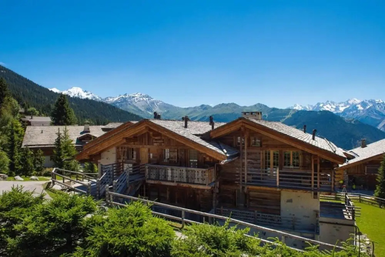 Super Luxurious Flat Verbier