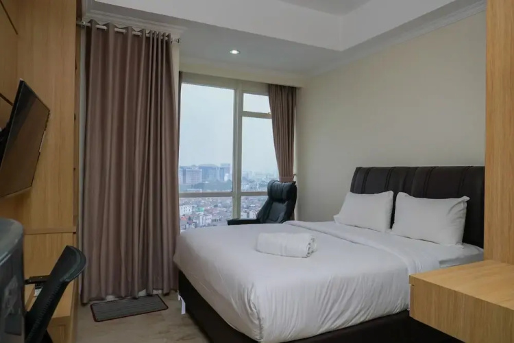Elegant Studio at Menteng Park Apartment