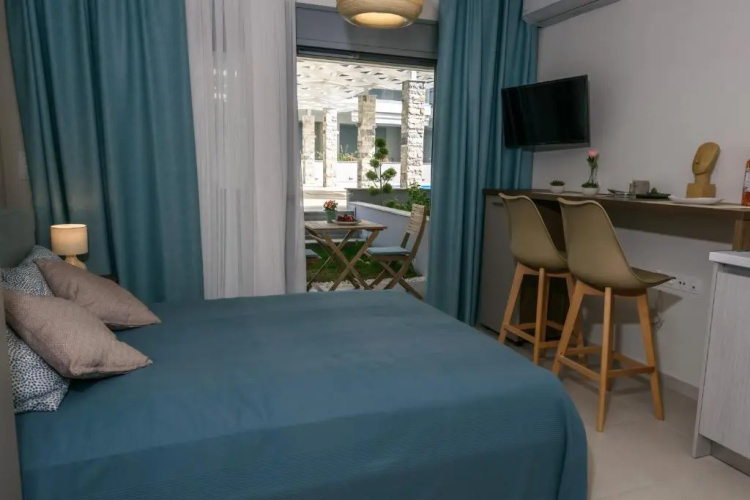ITAKA Studio Apartments