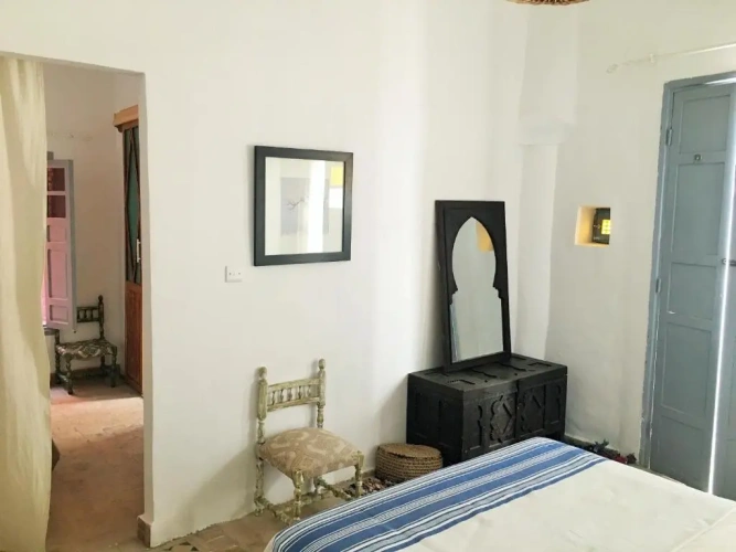 3 Bedrooms Cottage
