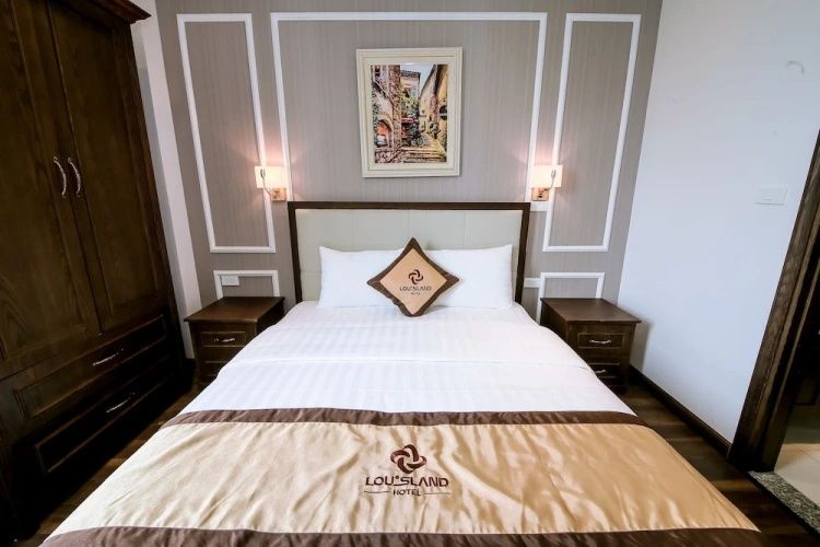 Superior Double room with city view