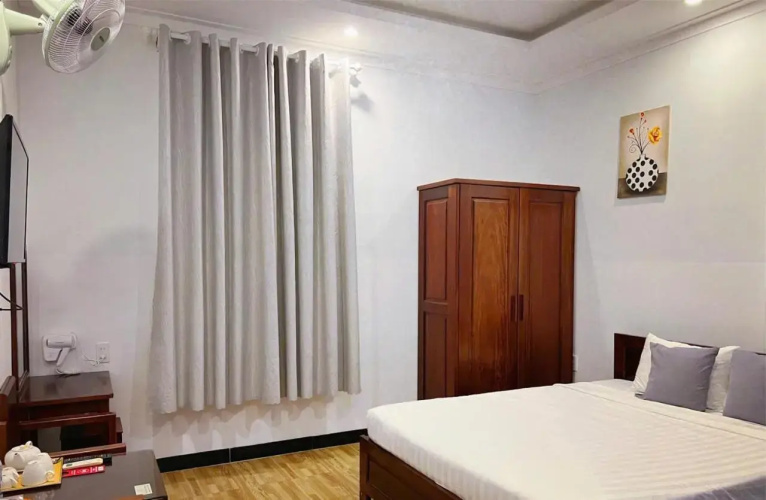 Hotel Minh Quang