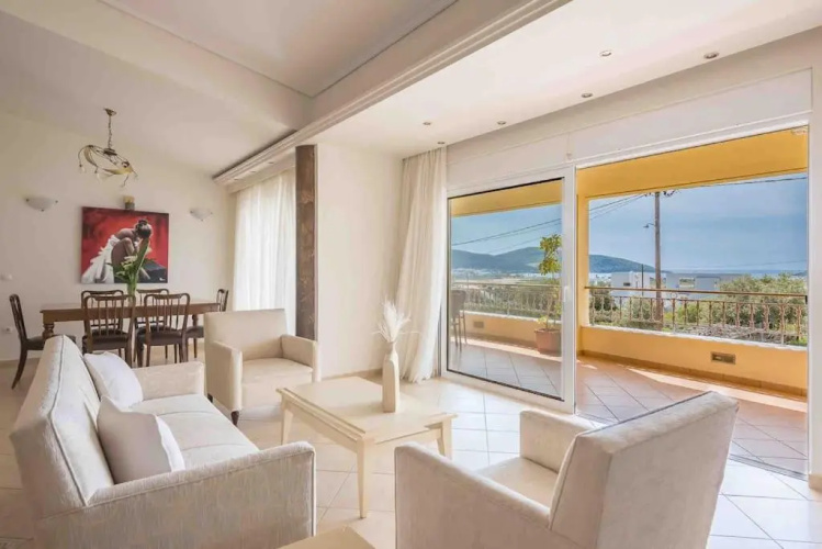 Anavissos 3bdr Seaview Beachhouse with Bbq