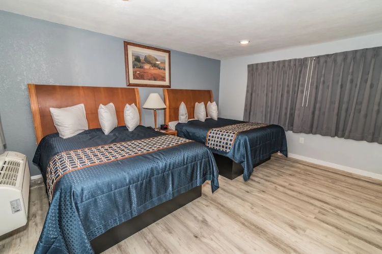 The Minuteman Inn