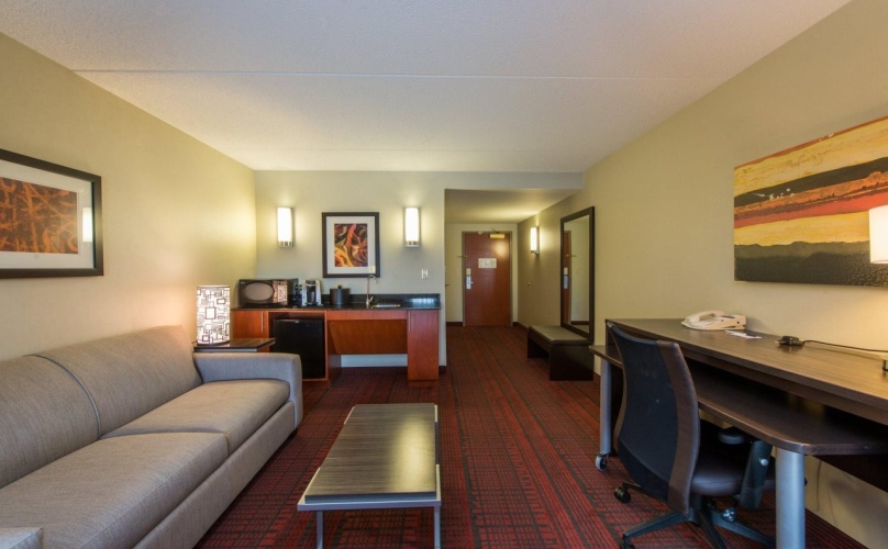 Holiday Inn Express & Suites Auburn photo 15