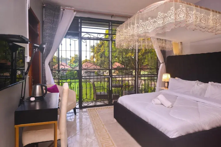 Hutland Hotel
