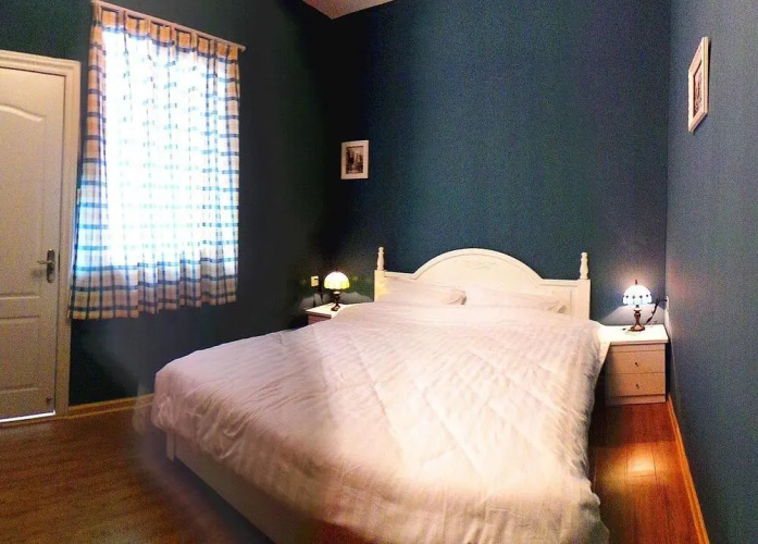 Romantic Youth Hostel