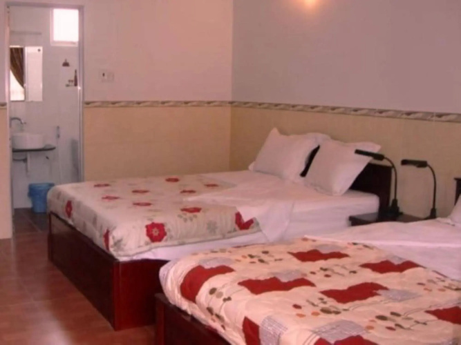 Oasis Hotel