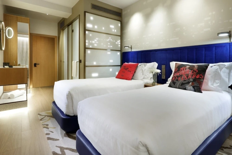 Classic Twin room