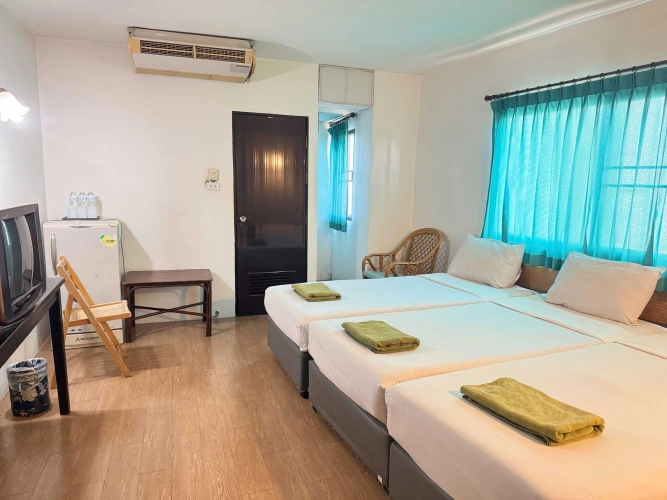 Superior Triple room