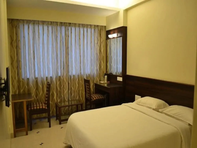 Hotel Green Land Elegant