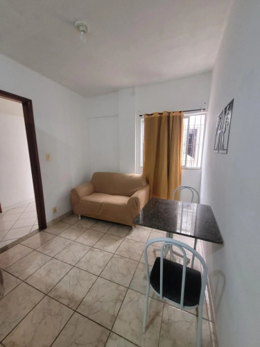 Ótimo Quarto e Sala mobiliado em itapoa.
