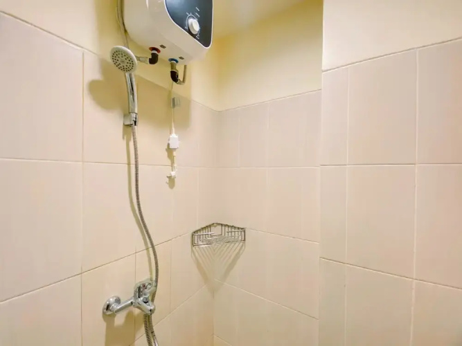 Good And Comfortable Studio At Menteng Square Apartment
