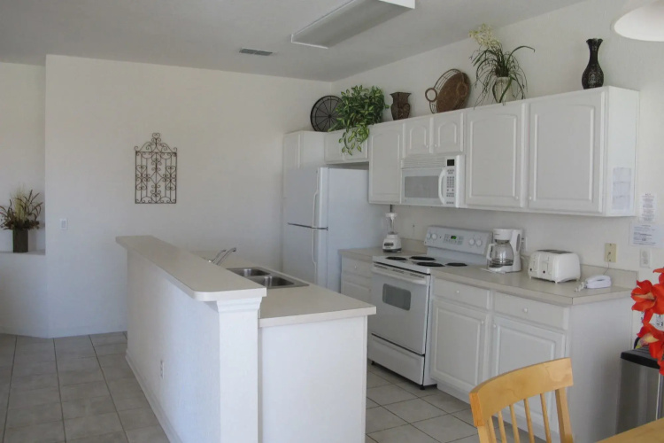 Windsor Hills 4BR Pool Pets CS35
