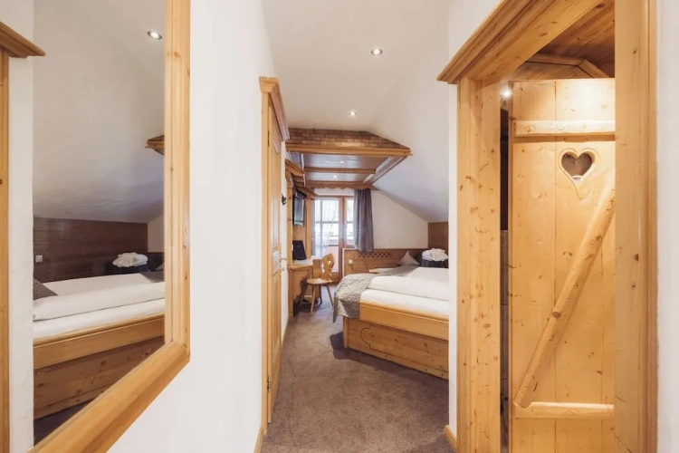 Comfort Triple room
