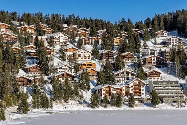 Deluxe Double room with balcony and with lake view