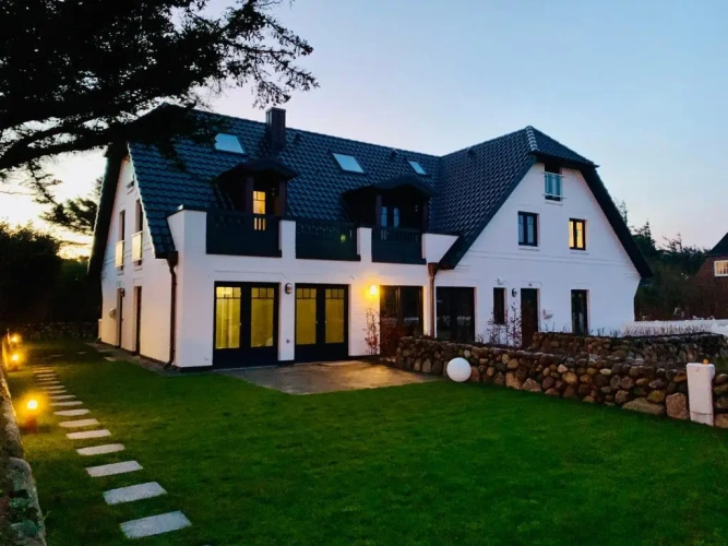 2 Bedrooms Double Apartment
