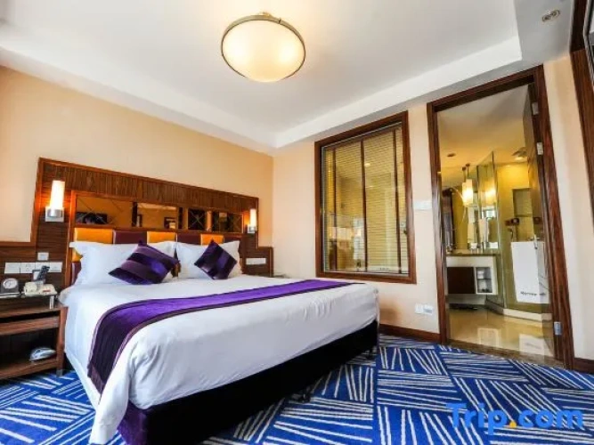 Deluxe Double Suite