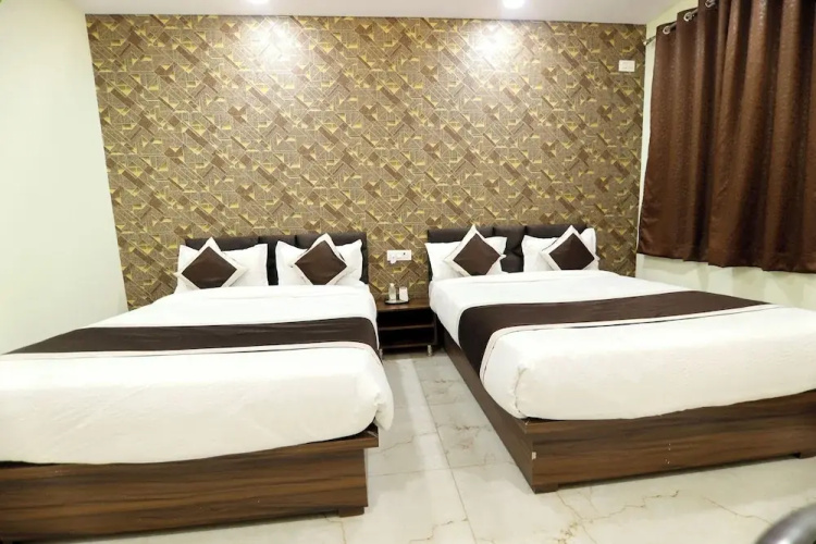 Shree Krishna Inn