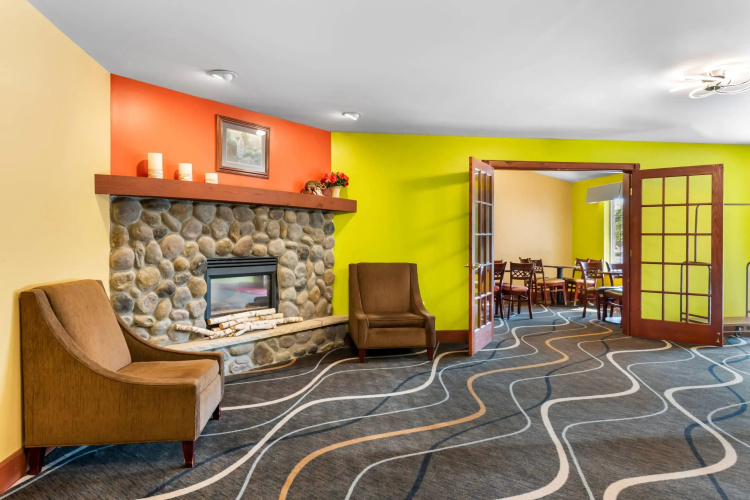 Econo Lodge Inn & Suites Eau Claire South