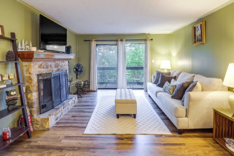 2 Bedrooms Apartment with balcony