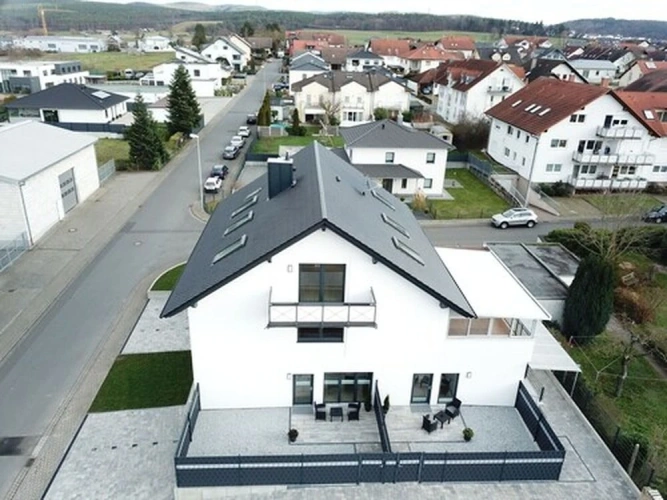 Deluxe Studio
