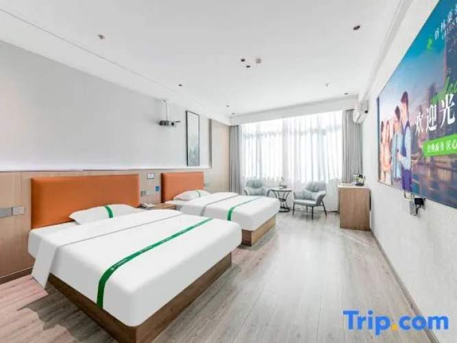 Standard Double room with view