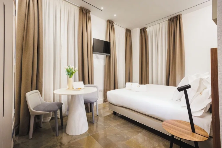 Luxury room