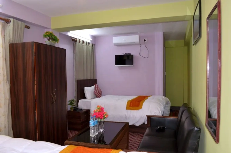Deluxe Triple room
