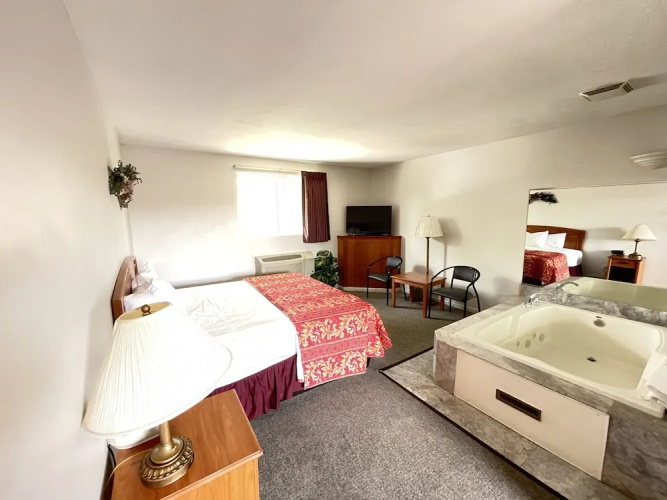 Vibe Inn - Whirlpool Suites