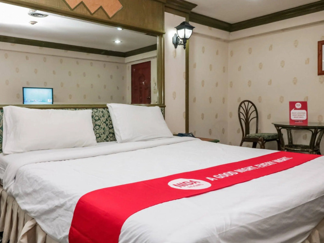 NIDA Rooms Ratchadaphisek Golden Dome Walk