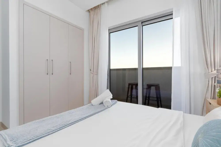 Whitesage - Elegant Apartment With Unobstructed City Views