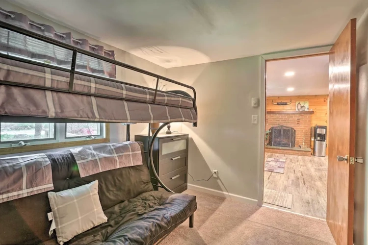 3 Bedrooms Cottage